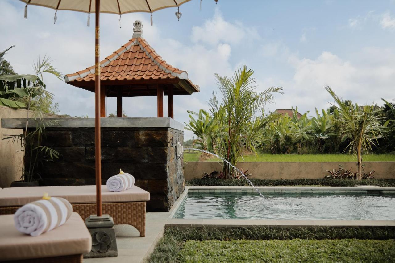 Suarga Loka Ubud Villa Dış mekan fotoğraf