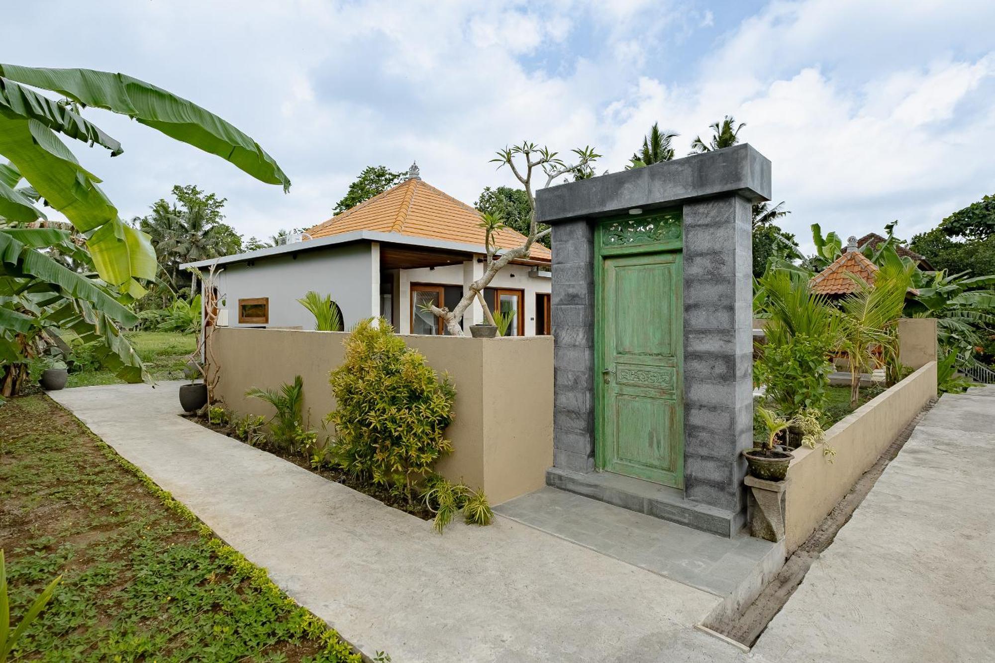 Suarga Loka Ubud Villa Dış mekan fotoğraf