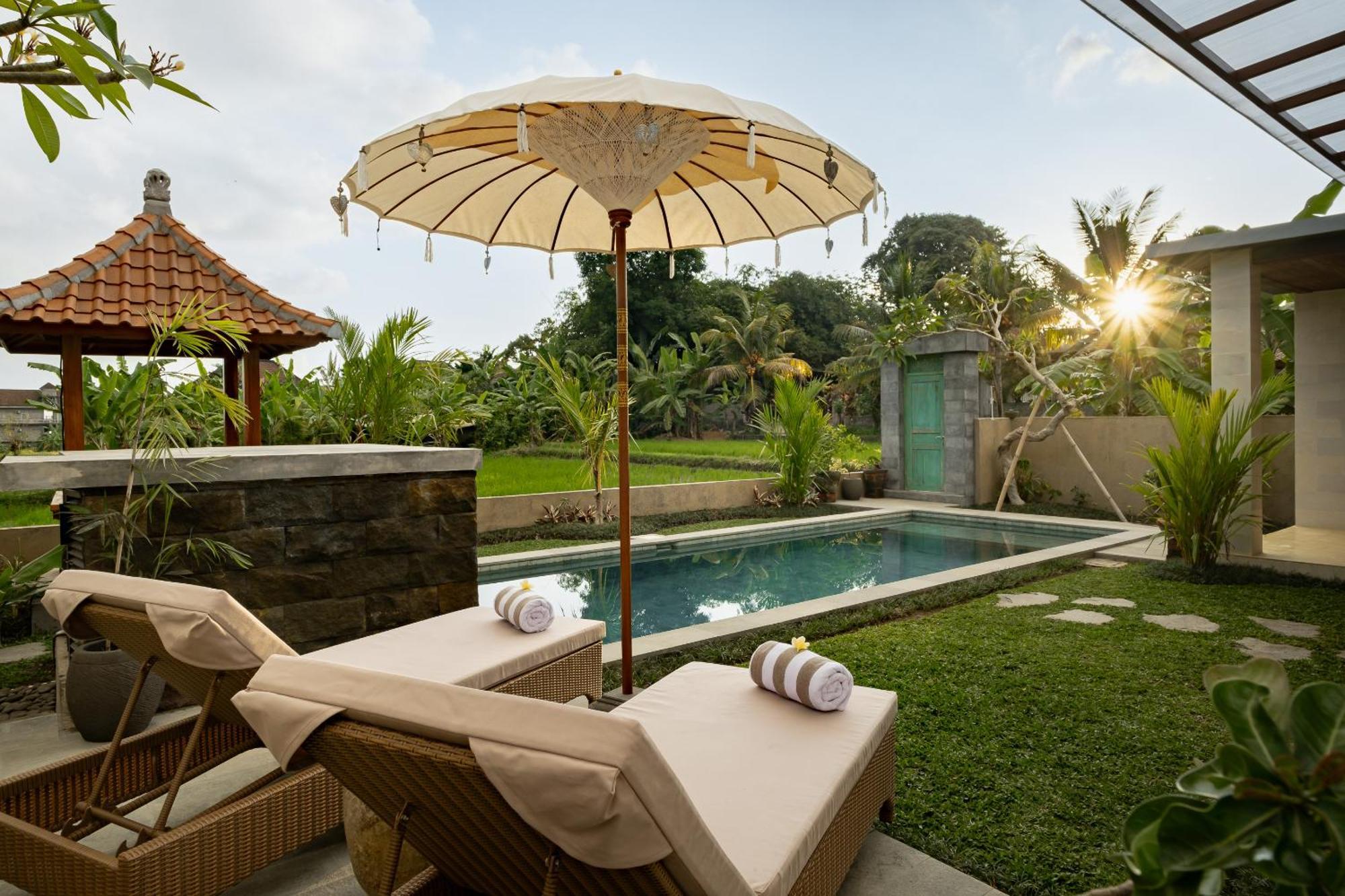 Suarga Loka Ubud Villa Dış mekan fotoğraf